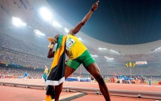 足彩竞猜-快船队内分歧曝光，保罗被指越权干预事务，团队建设提议遭拒；好胜心驱使下为何与湖人联手成空谈？