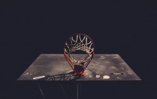 体彩竞猜|凯恩赛后坦言，赛程密集非理由，平局警示球队需提升状态