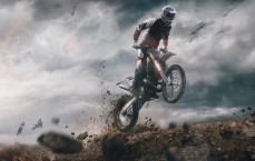 中国竞彩网_拜仁慕尼黑谋划2027年免签施洛特贝克，多特蒙德今夏标价5000万欧元