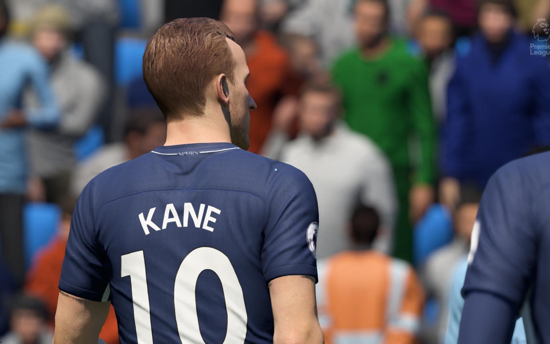 英超秘闻，史上最高球员的非凡旅程